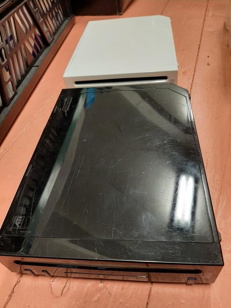 Wii  wit of zwart zonder controllers, Ophalen of Verzenden, Zonder controller