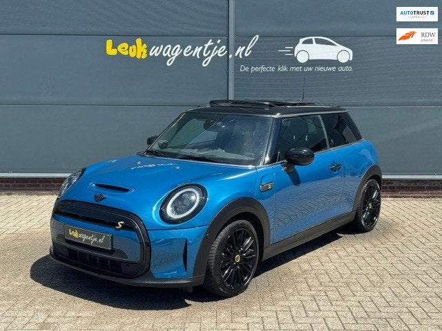 Mini Electric Yours *pano *carplay *navi *cruise *hifi *leer, Gebruikt, 33 kWh, Mini Electric, 184 pk