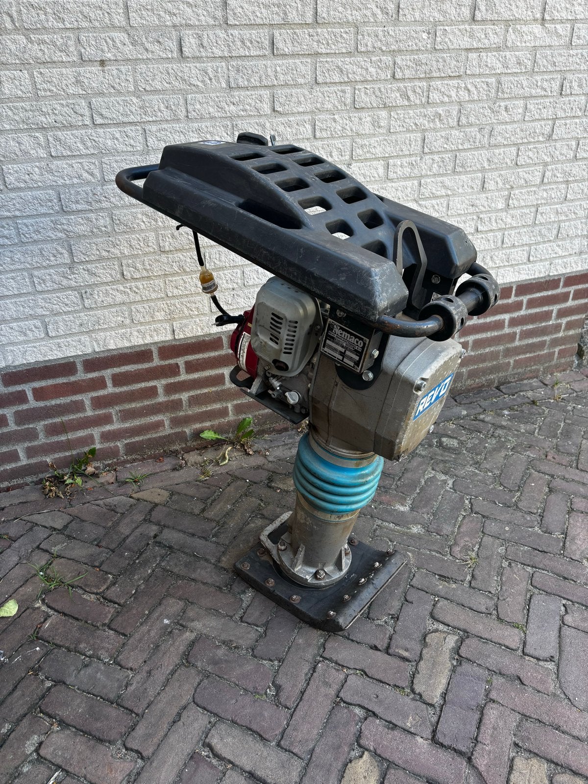 Revo TS56 Trilstamper (2020) met Honda Motor, Ophalen