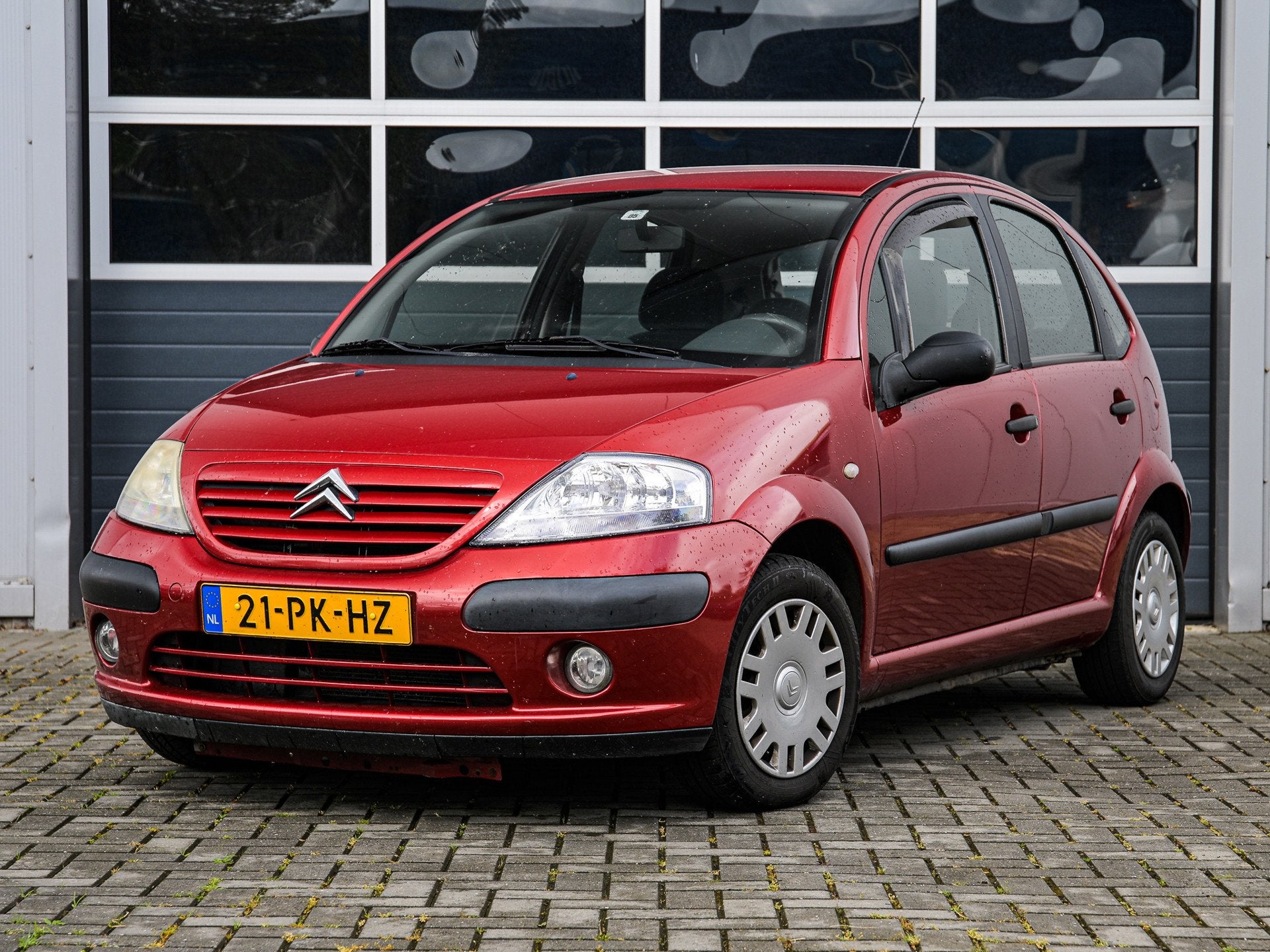Citroen C3 1.4i Différence | Nieuwe APK | Cruise control |, Voorwielaandrijving, Metallic lak, Stof, Zwart