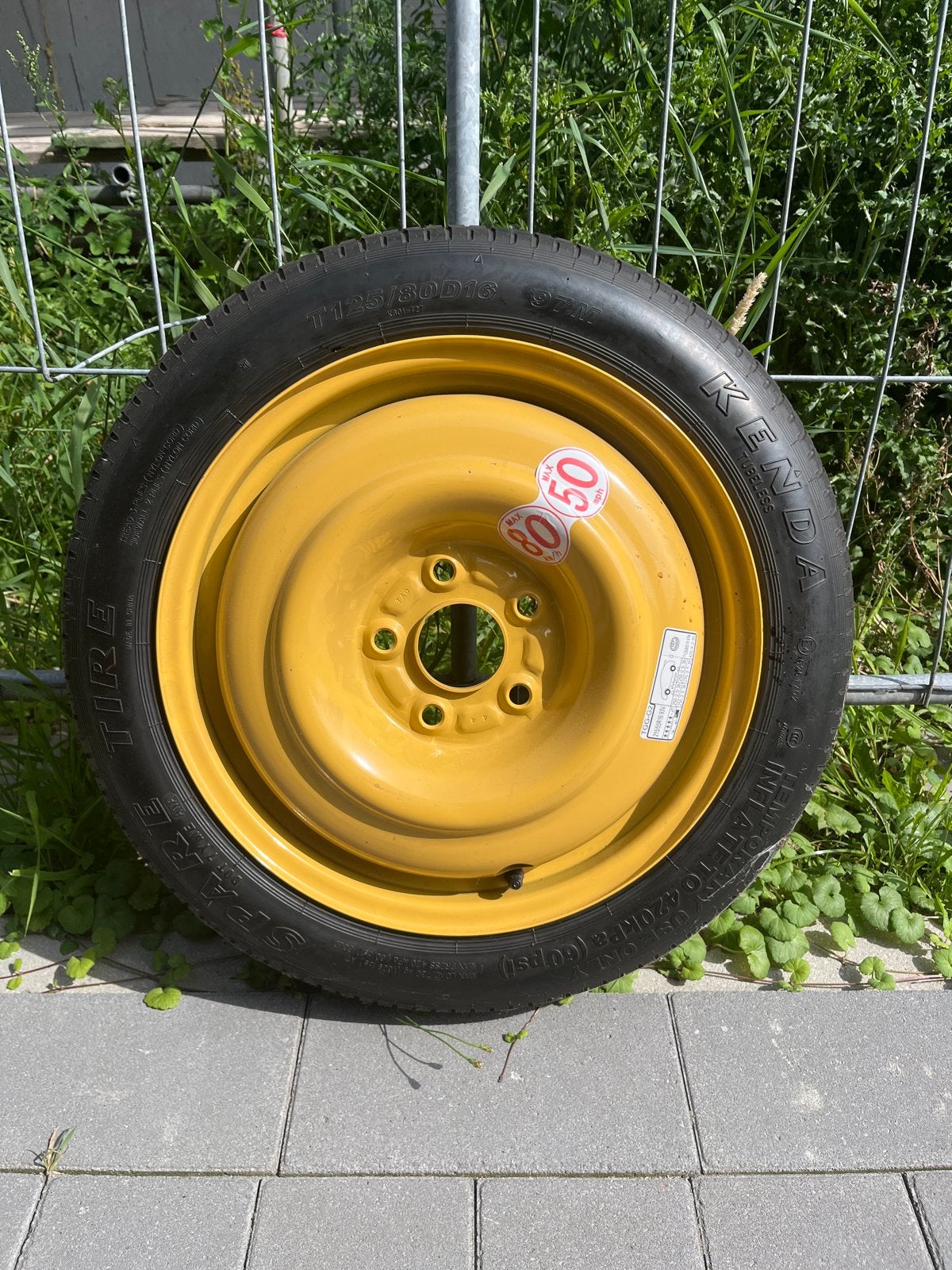 Honda Reservewiel T 125/80D16 - thuiskomer nieuw, Ophalen of Verzenden, Zo goed als nieuw