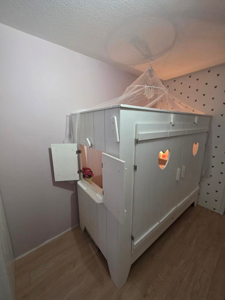 Bedstee, kinderbed met hartjes. Van het merk Lief, Kinderen en Baby's, Kinderkamer | Bedden, Ophalen, 85 tot 100 cm, Gebruikt
