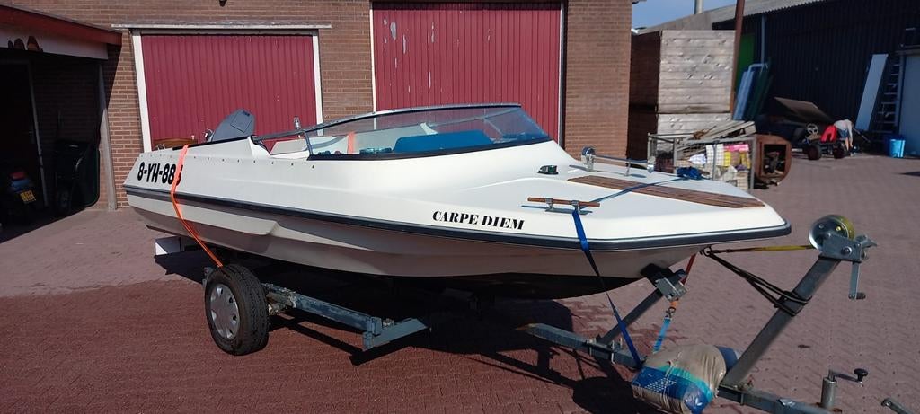 Complete speedboot 40pk yamaha, 5meter lang + trailer, Ophalen, Minder dan 70 pk, Buitenboordmotor, Polyester