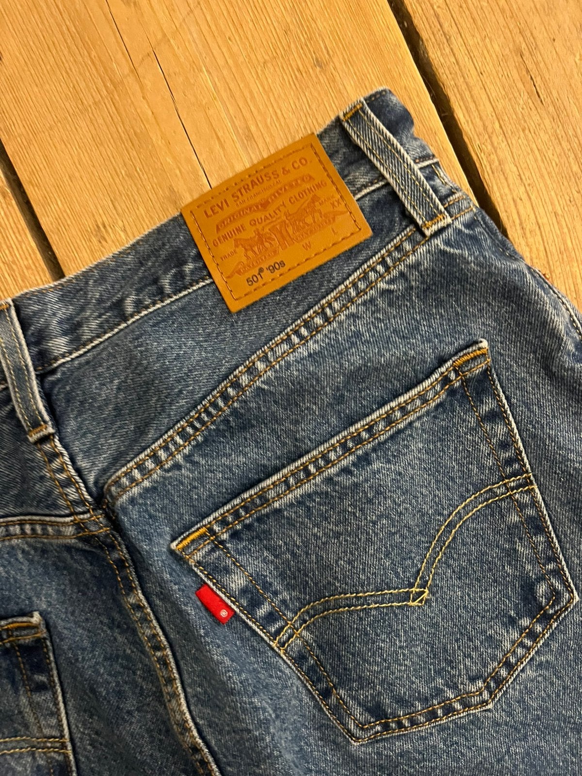 Levi’s 501 90s, Ophalen of Verzenden, Zo goed als nieuw, Blauw, W28 - W29 (confectie 36)