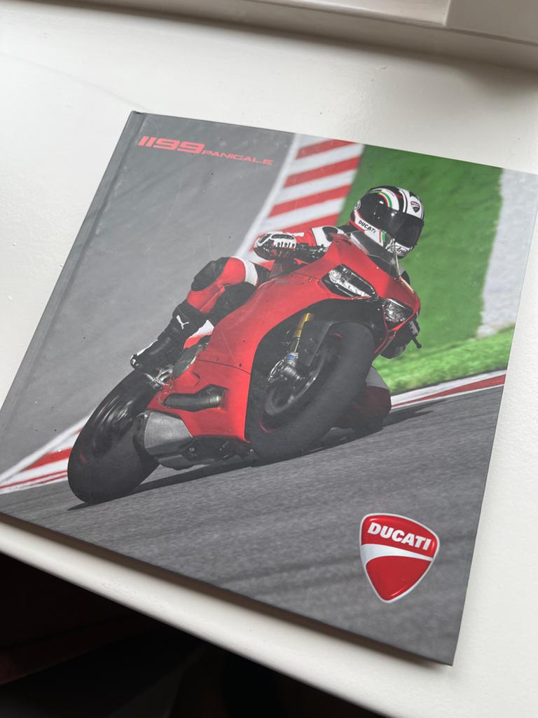 Ducati 1199 Panigale Brochure, Ophalen of Verzenden, Zo goed als nieuw