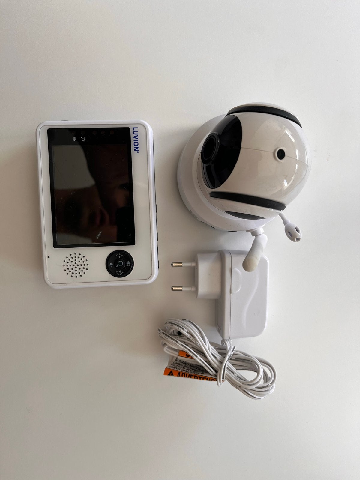 Luvion babyfoon met camera en terugspreekfunctie, Ophalen, Gebruikt, 100 tot 250 meter, Camera