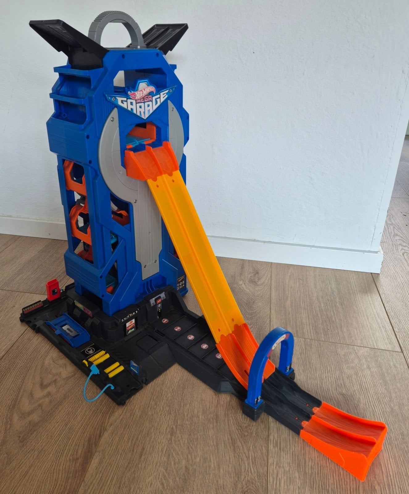 Hot Wheels Mega Garage, i.z.g.st., Ophalen, Zo goed als nieuw