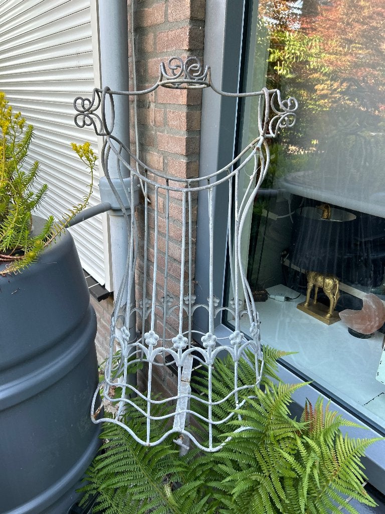 Mooie metalen tuin body op voet, of voor binnen, Ophalen, Overige typen, Zo goed als nieuw, X