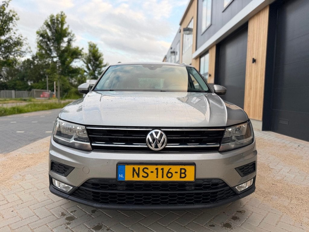 Volkswagen Tiguan 2.0 TDI Business (bj 2017) ACC/NAVI/ECC/6-, Stof, Euro 6, 4 cilinders, 116 pk