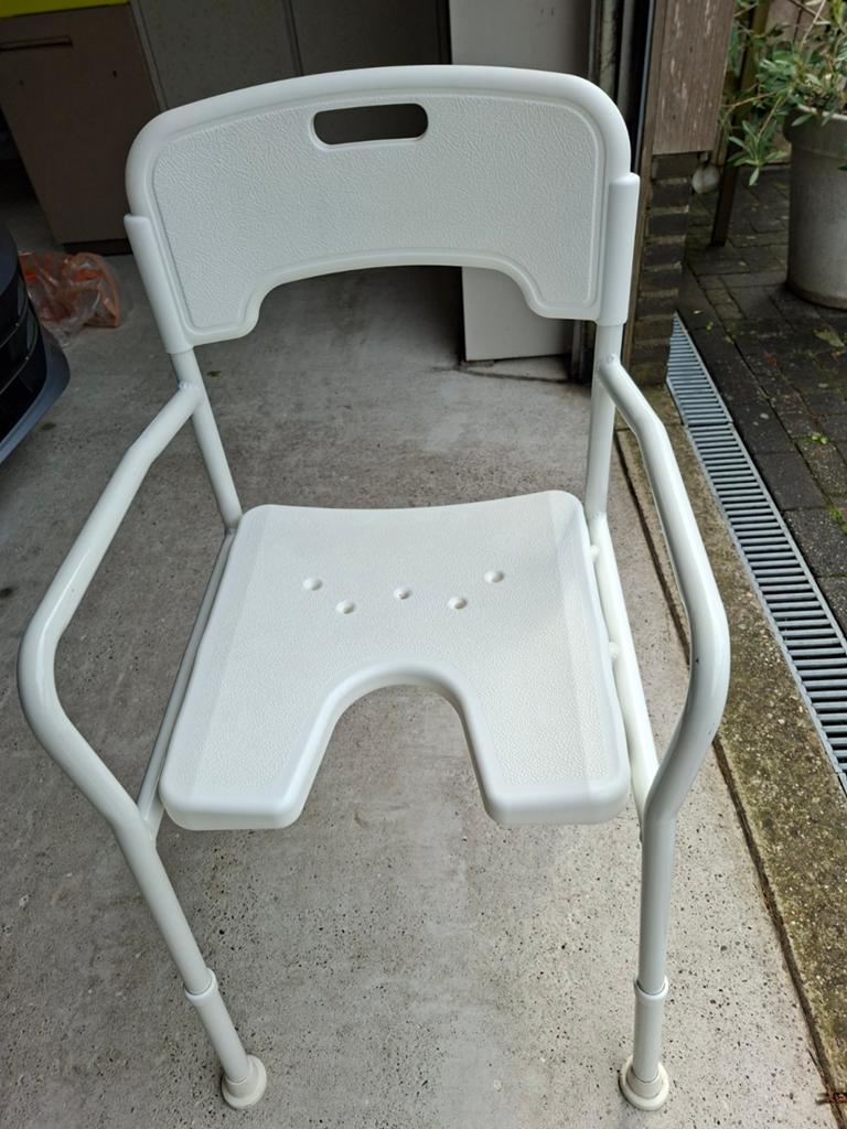 Mooie douchestoel., Diversen, Verpleegmiddelen, Gebruikt, Ophalen