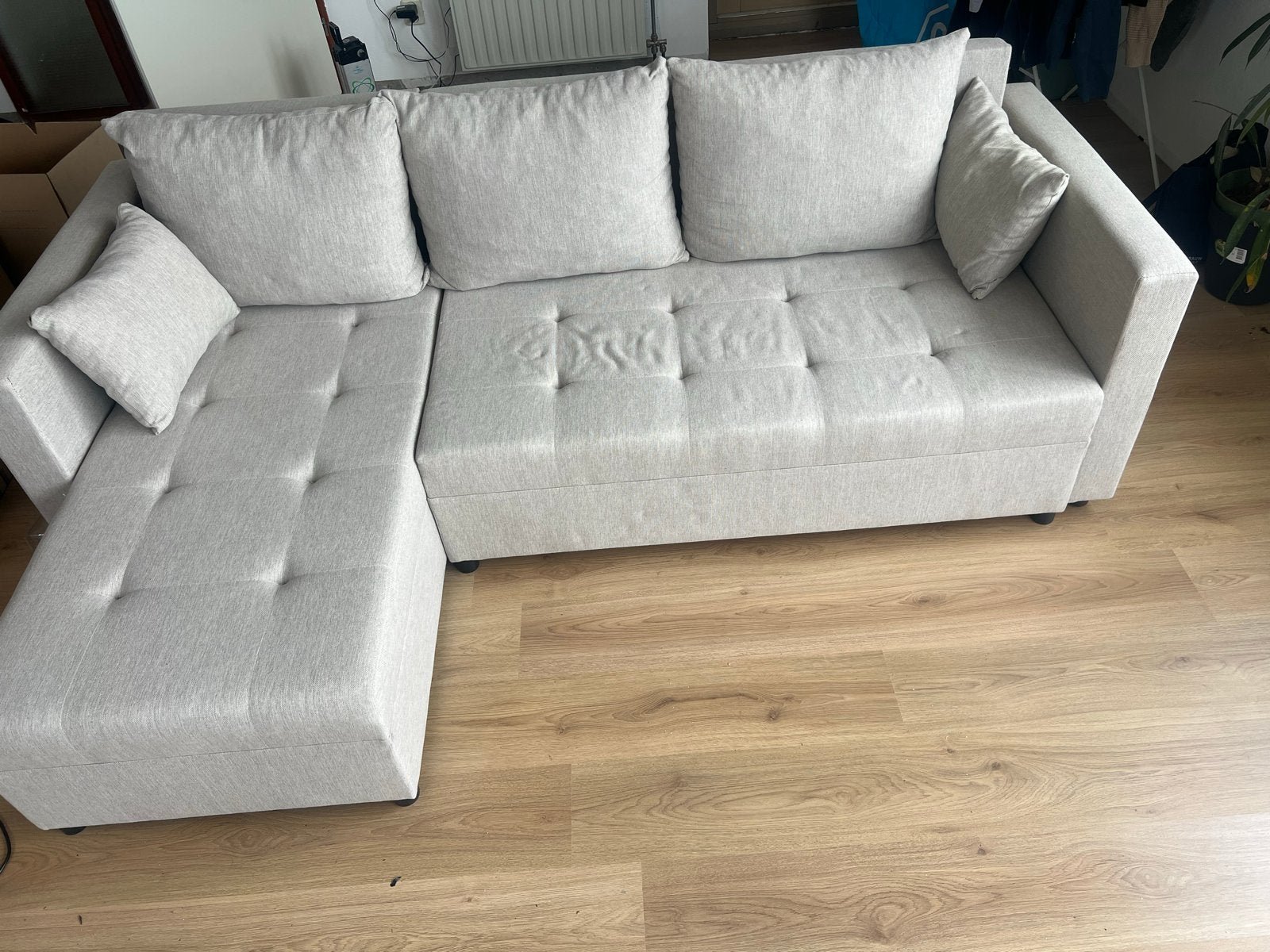 Comfortabele Beige Slaapbank met Opbergruimte, Huis en Inrichting, Banken | Bankstellen, Ophalen, 250 tot 300 cm, 125 tot 150 cm