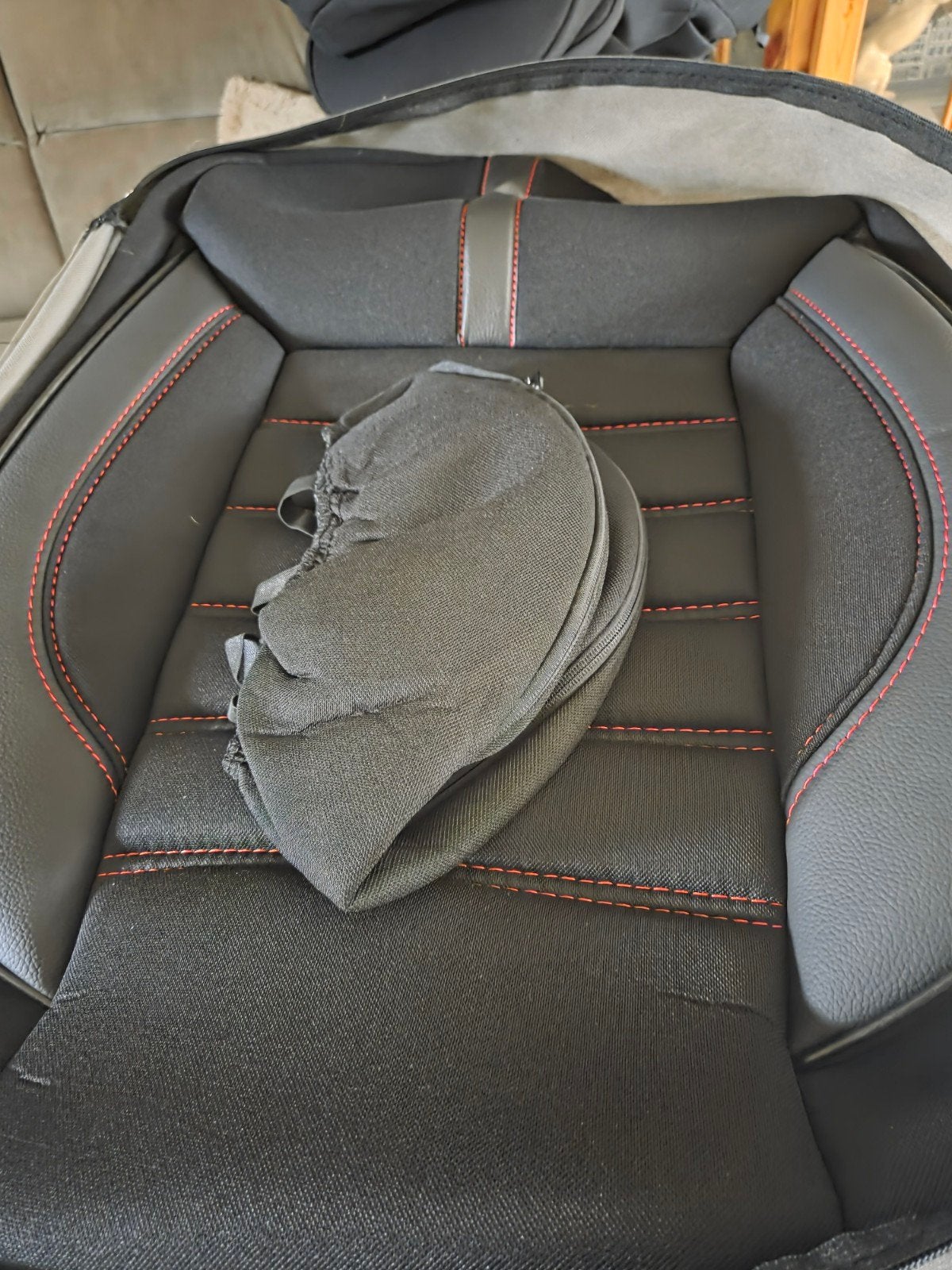 Autostoelhoezen - Limited Design - Universele Pasvorm, Auto diversen, Ophalen, Nieuw