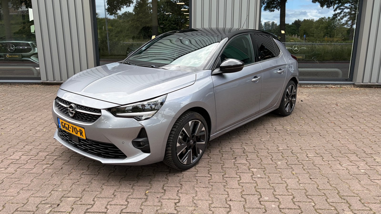 Opel Corsa-e Ultimate 50kWh 136pk Aut 2021 Grijs, Auto's, Stof, Zwart, Elektrisch, Particulier