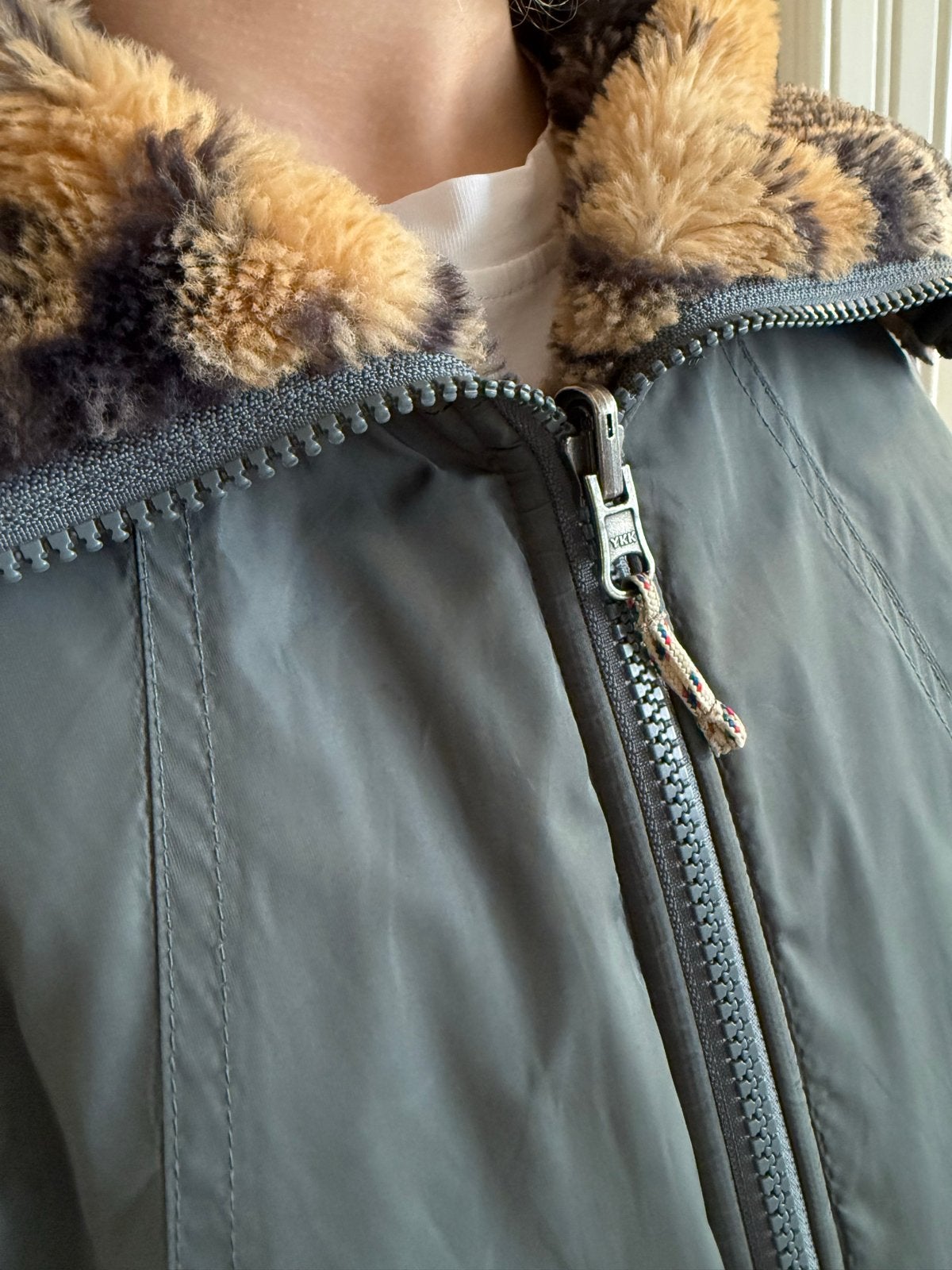 Bellerose omkeerbare winterjas met tijgerprint voering, Kleding | Dames, Verzenden, Gedragen, Maat 34 (XS) of kleiner, Grijs