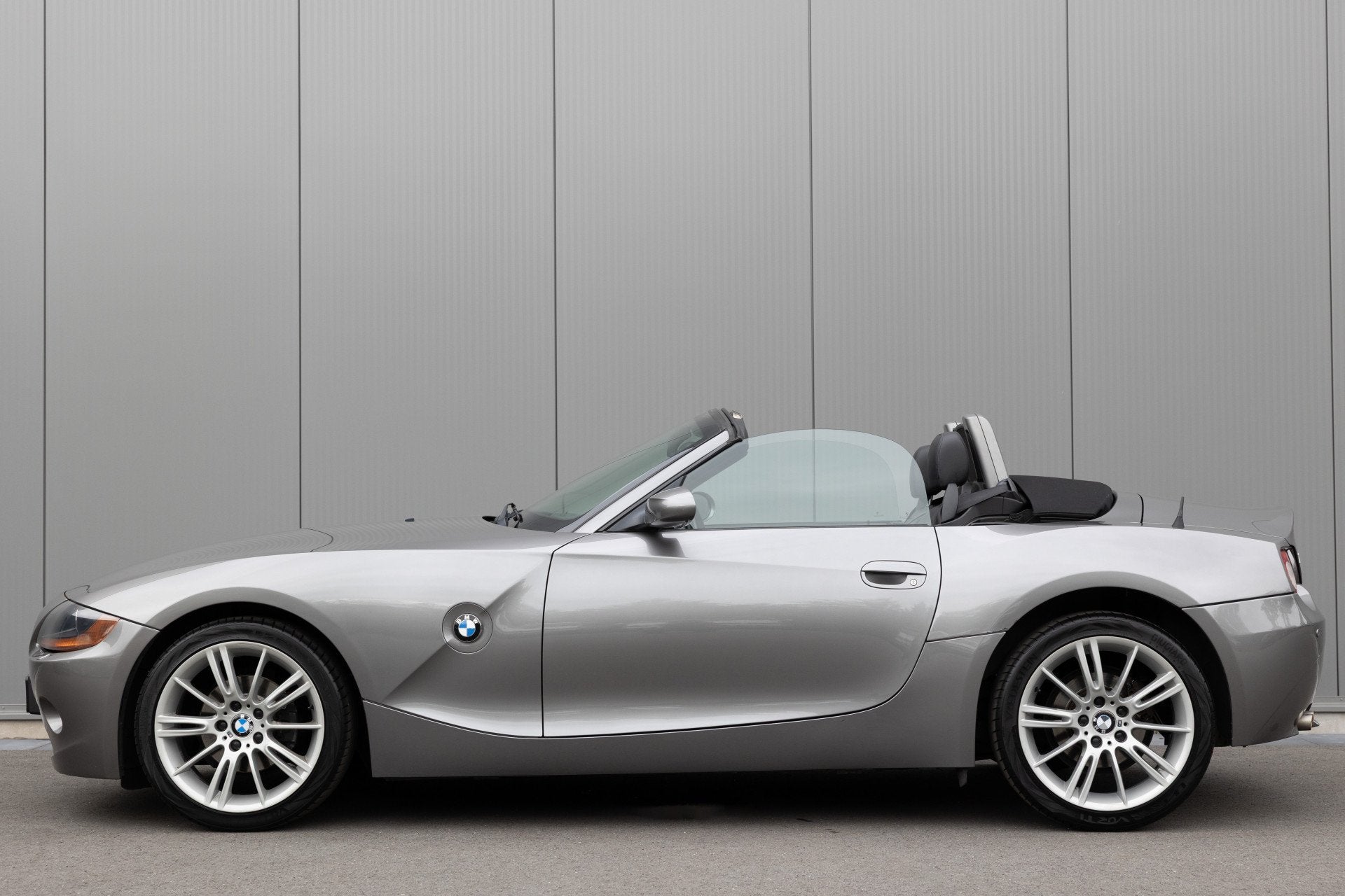 BMW Z4 Roadster 2.5i | LEDER | AIRCO | STOELVERWARMING | CRU, Auto's, BMW, Automaat, Achterwielaandrijving, Gebruikt, Zwart
