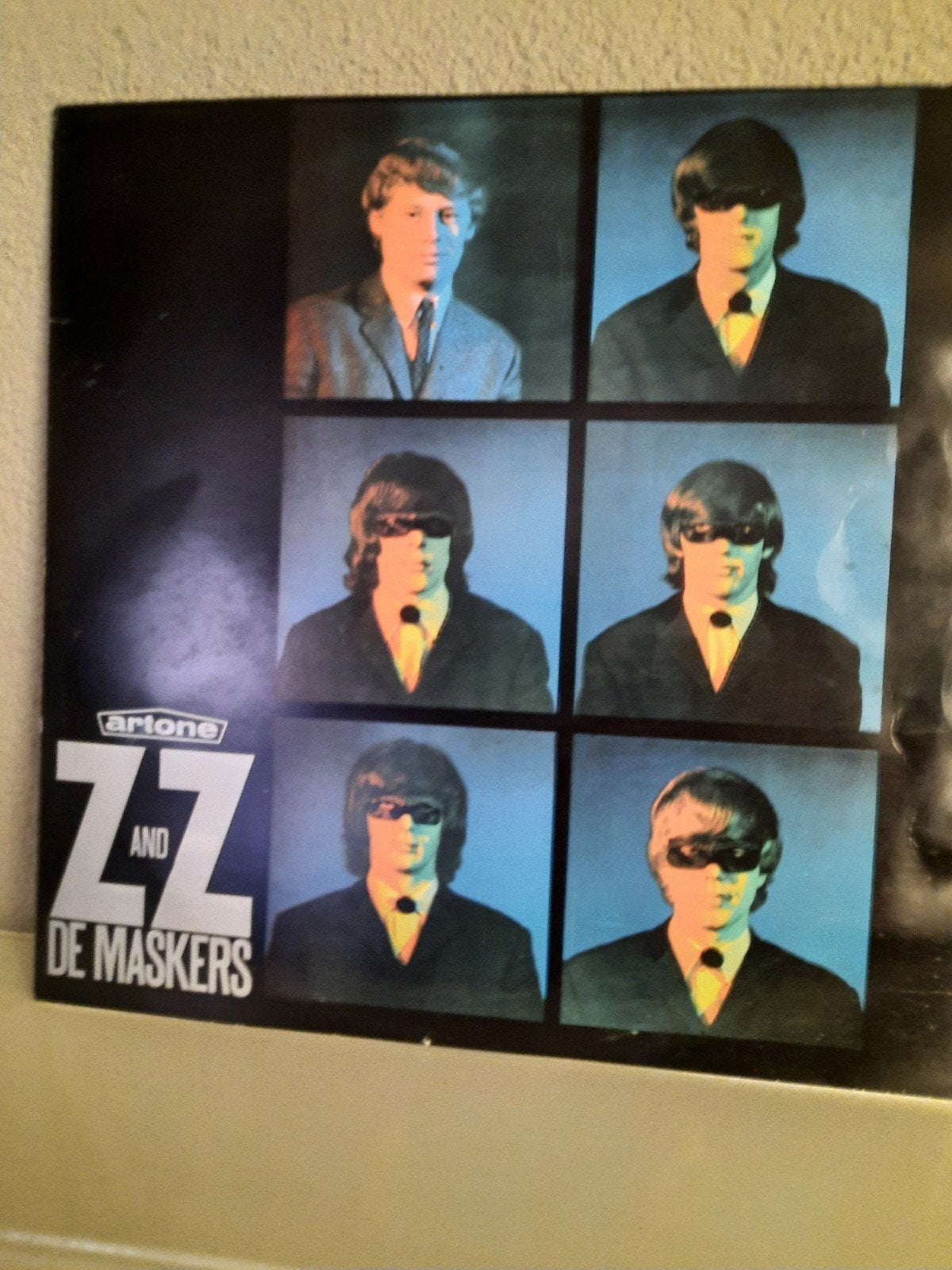 ZZ AND THE MASKERS, Ophalen of Verzenden