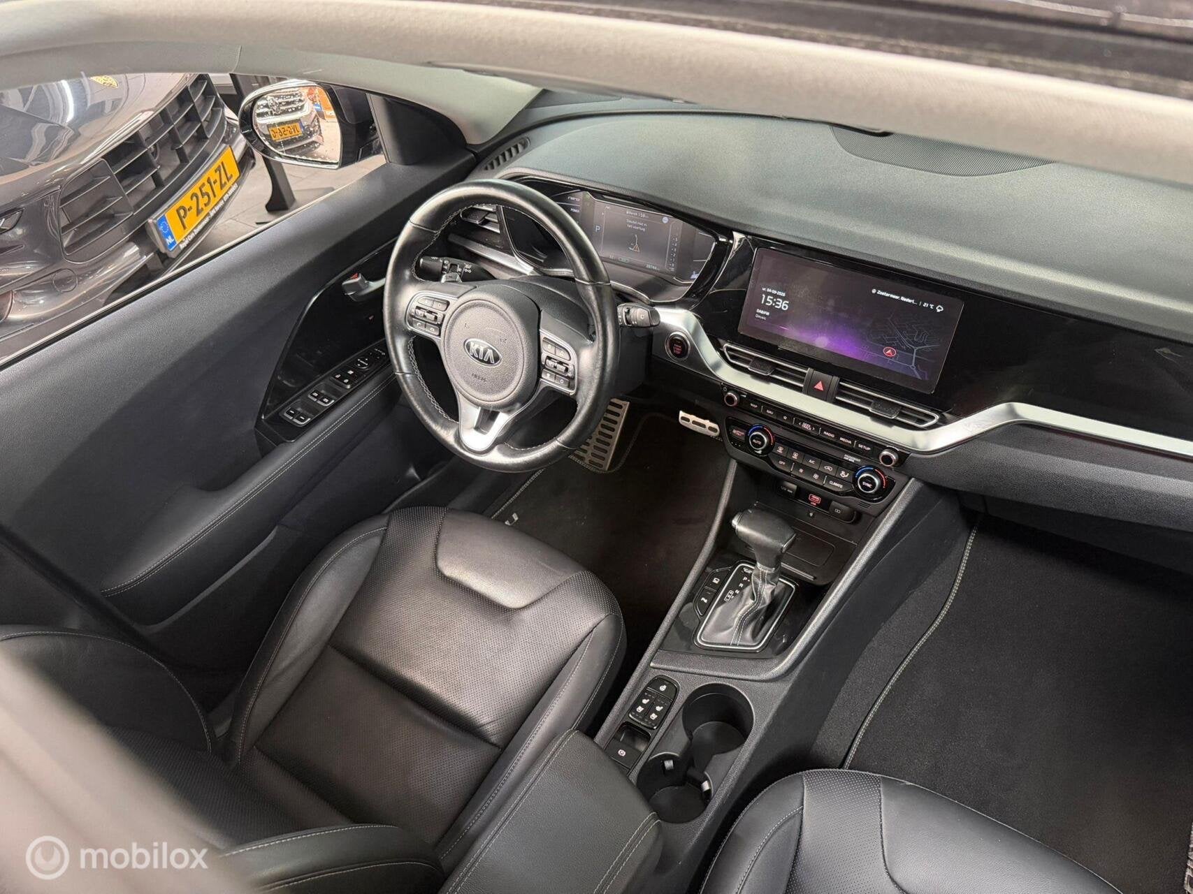 Kia Niro 1.6 GDi Hybrid ExecutiveLine|Panoramdak |Camera, Gebruikt, Euro 6, 1390 kg, SUV of Terreinwagen