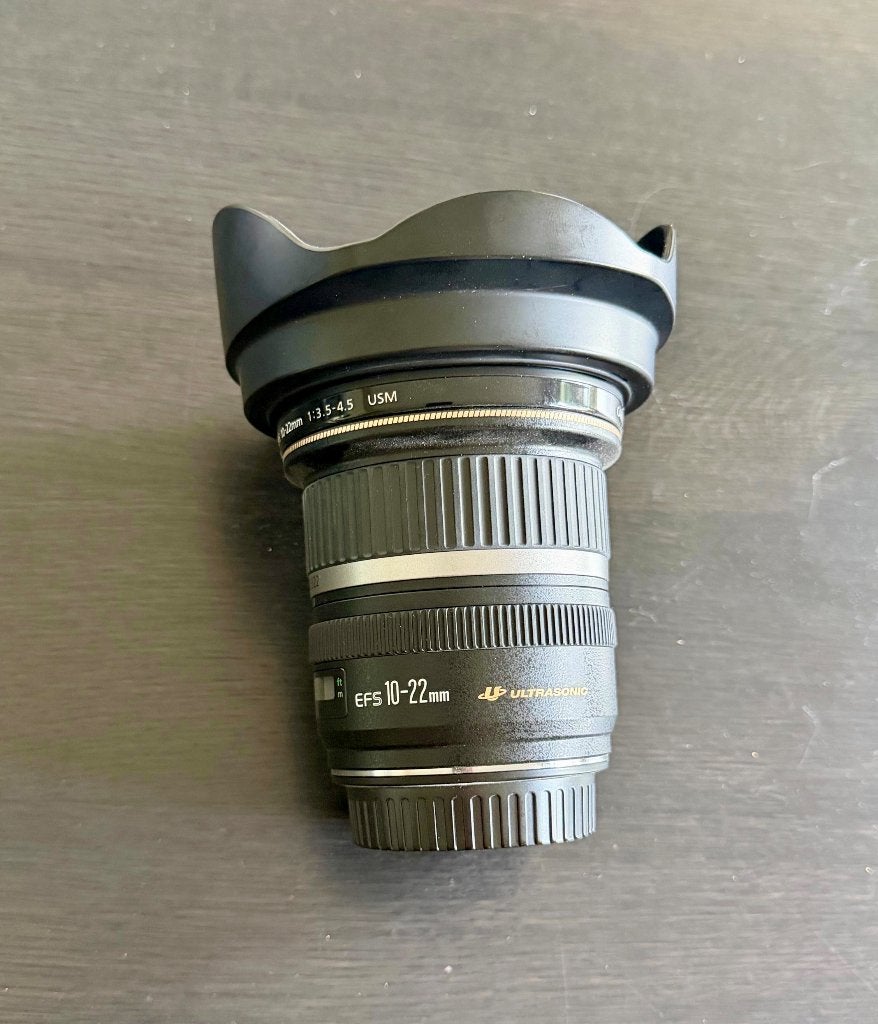 Canon lens EF-S 10-22mm f/1.35-4.5 USM, Ophalen, Canon, Groothoeklens, Zo goed als nieuw