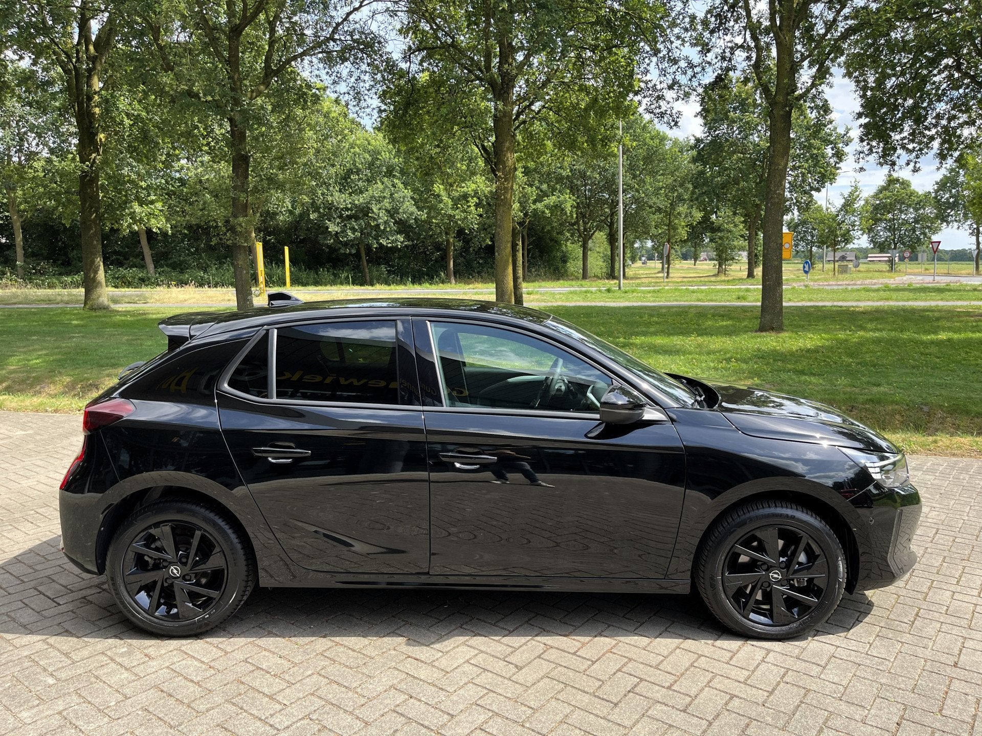 Opel Corsa 1.2 Turbo Hybrid GS | ACC | BLIS | CAM | CARPLAY, Auto's, Opel, 101 pk, Gebruikt, Leder en Stof, Zwart