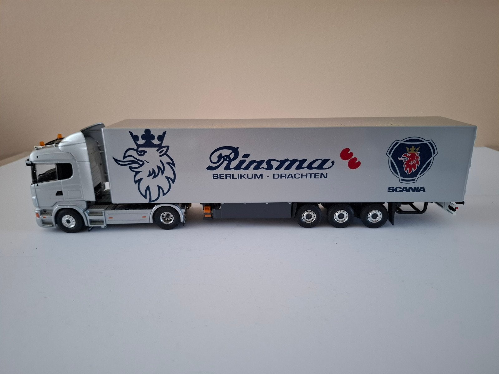 scania Highline met van Rinsma Scania Dealer uit Berlicum., Ophalen of Verzenden, Nieuw, Bus of Vrachtwagen, Tekno