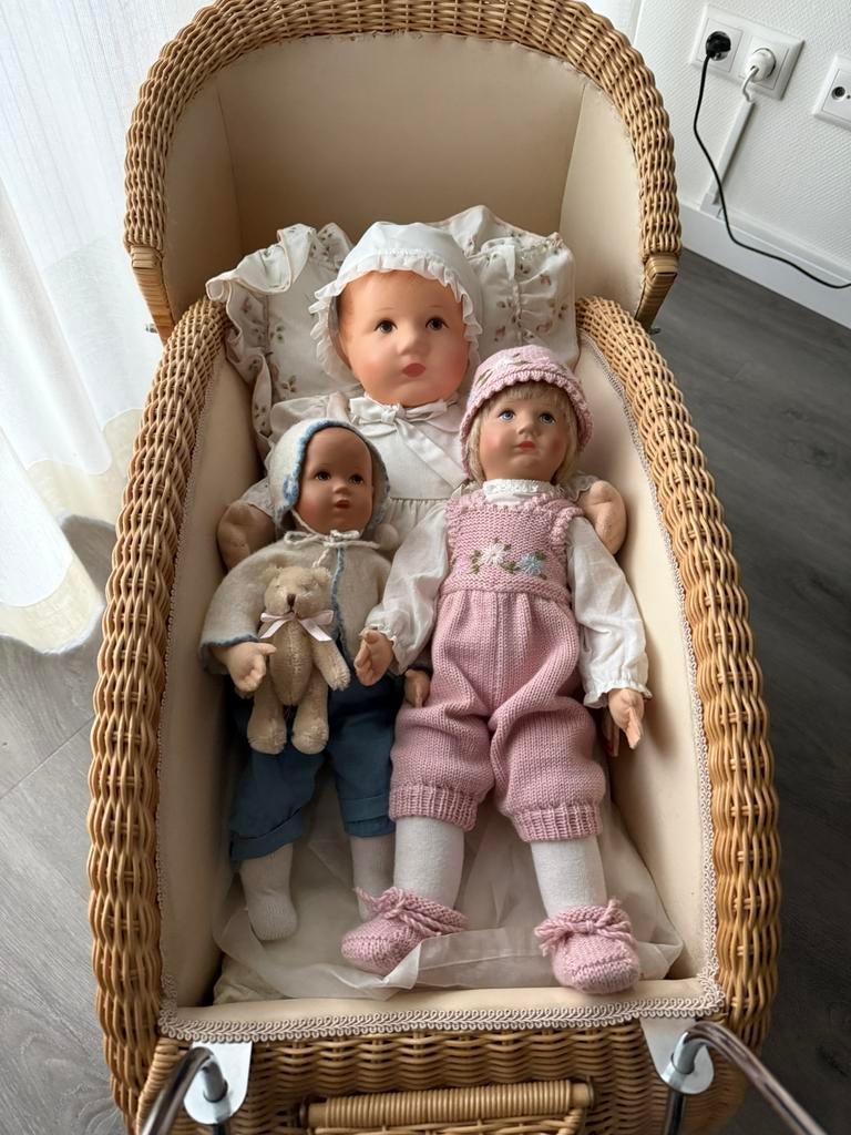 Mooie Wagen met 3 Kathe Kruse poppen, Ophalen, Zo goed als nieuw, Pop