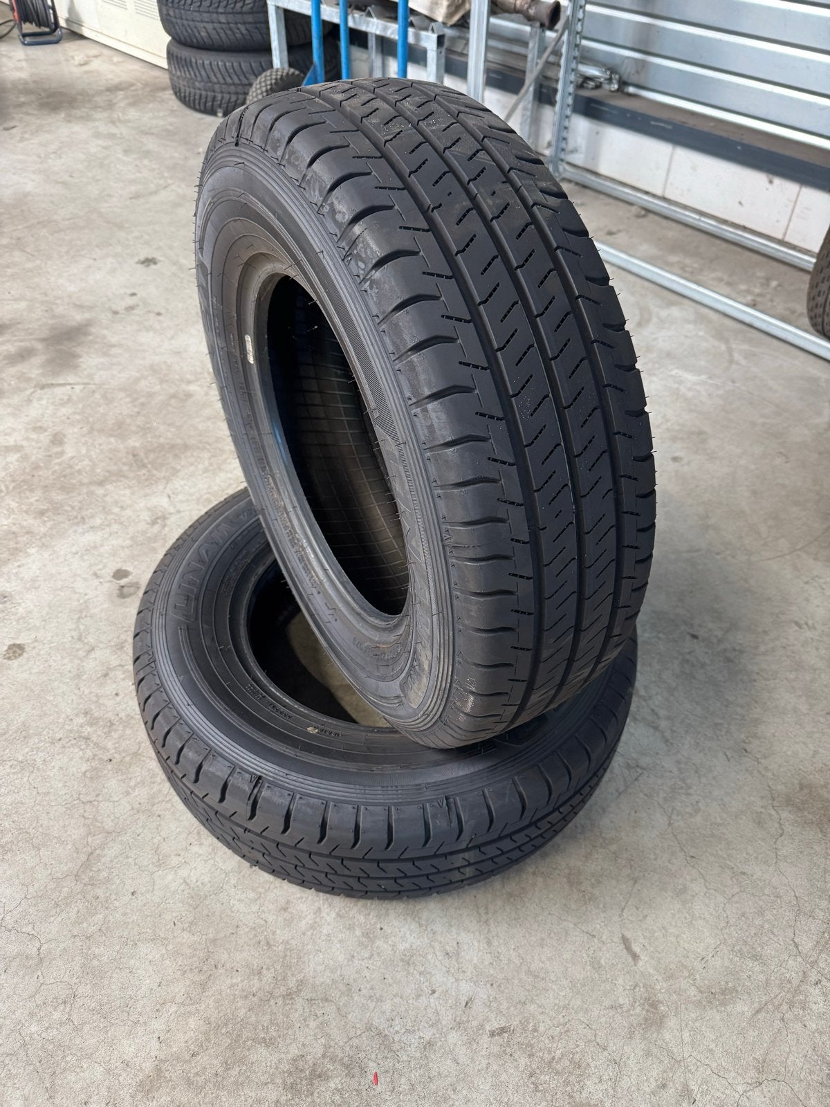 Falken LINAM VAN01 zomerbanden 215/70R15C 109/107S, Auto-onderdelen, Ophalen, 15 inch, Band(en), Zomerbanden