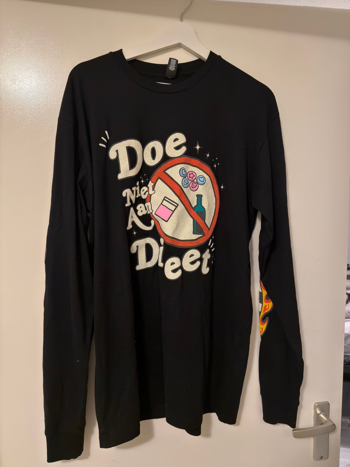 Lil Kleine longsleeve, Ophalen of Verzenden, Nieuw, Maat 52/54 (L), Zwart