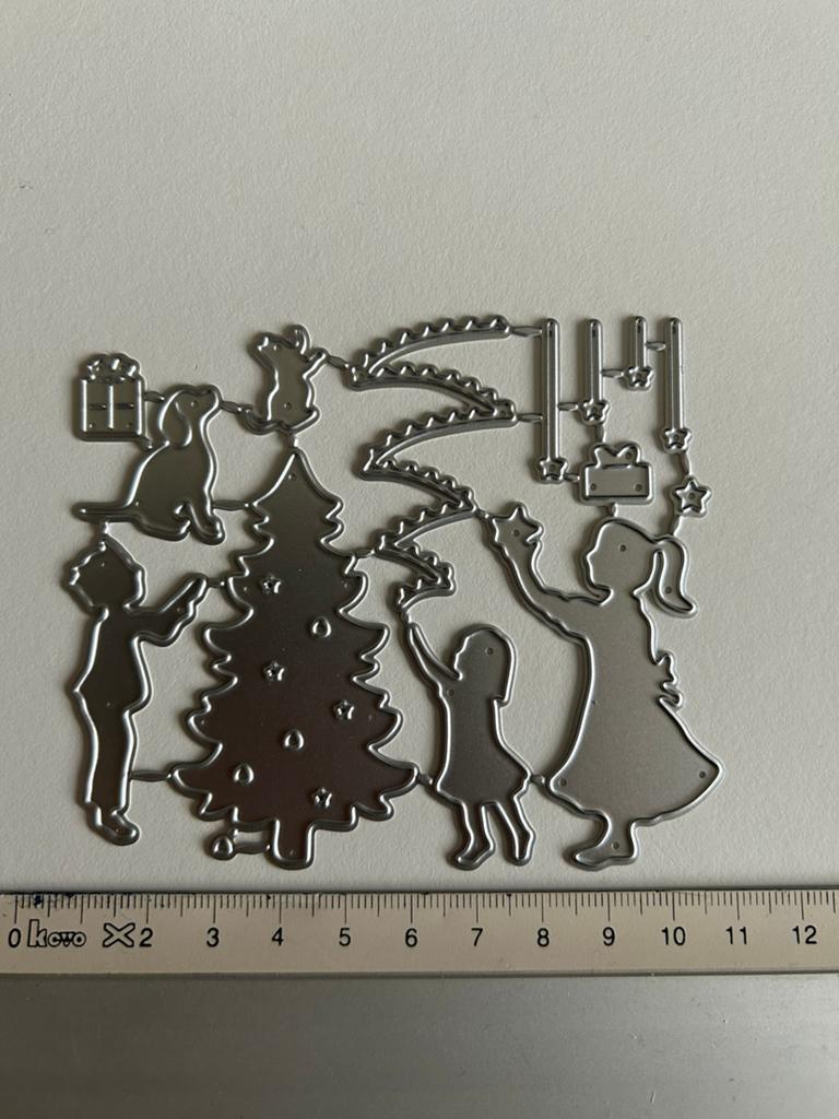 Snijmal kindjes met kerstboom, Hobby en Vrije tijd, Kaarten | Zelf maken, Ophalen of Verzenden, Nieuw, Overige thema's, Pons of Mal