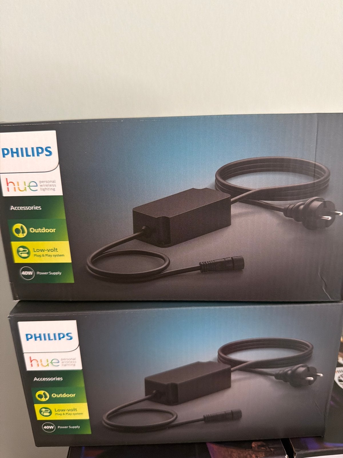 Philips Hue Outdoor Voeding 40W - Nieuw en Geseald, Smart home compatibel, Ophalen of Verzenden, Nieuw, Philips Hue