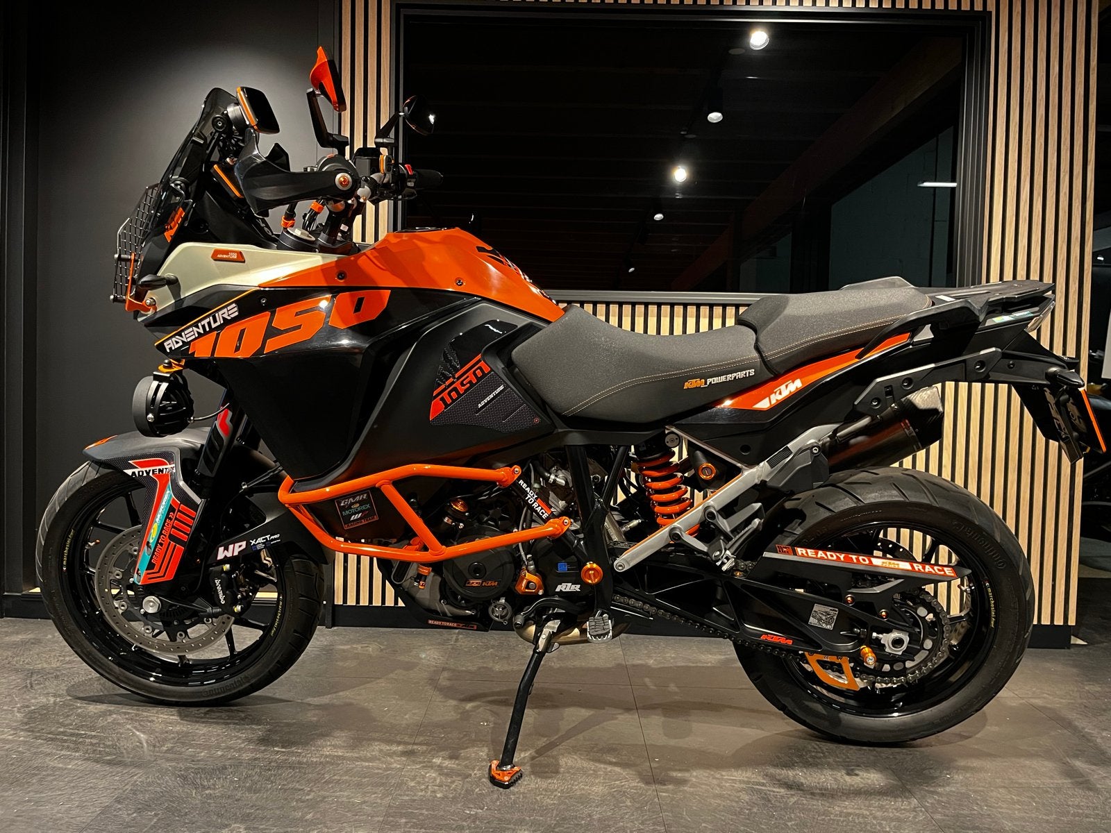 KTM 1050 Adventure - Topstaat, weinig gereden!, 2 cilinders, Motorrijbewijs A, Gebruikt, Meer dan 35 kW