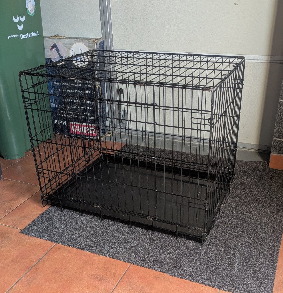 Honden Bench, Ophalen, Zo goed als nieuw