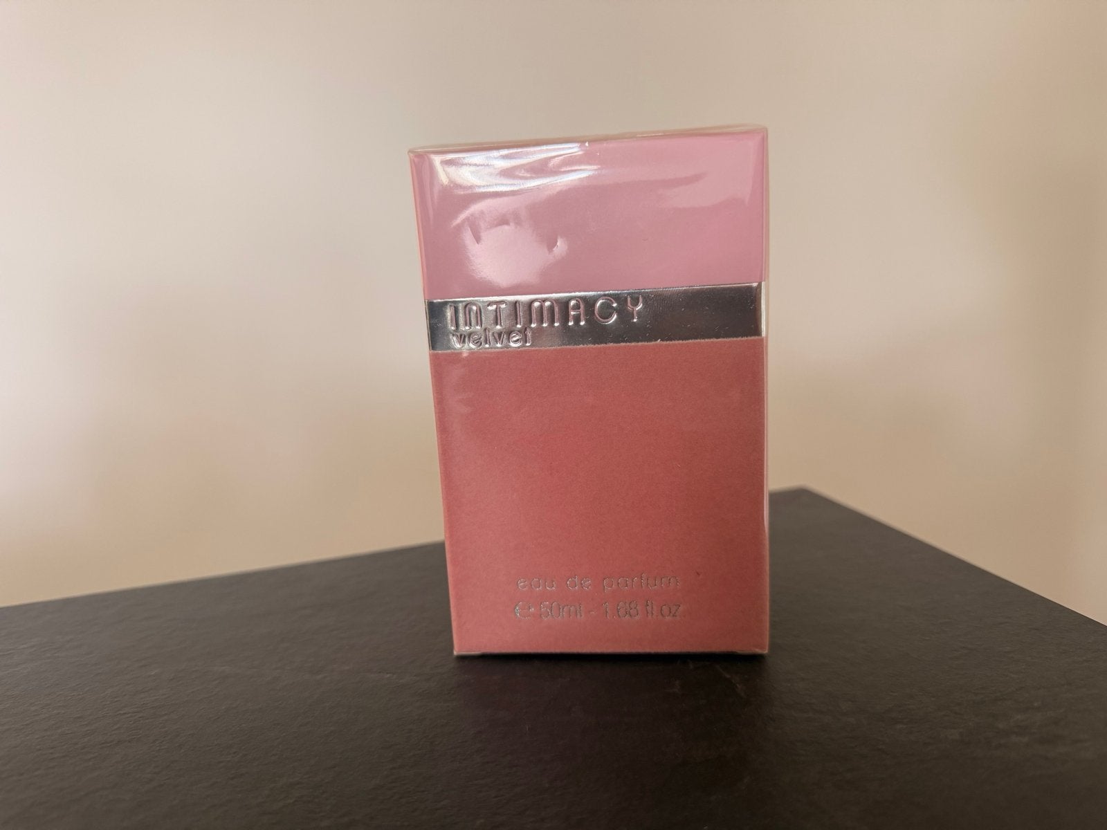 Intimacy Velvet Eau de Parfum | 50 ml | NIEUW, Sieraden, Tassen en Uiterlijk, Uiterlijk | Parfum, Ophalen of Verzenden, Nieuw