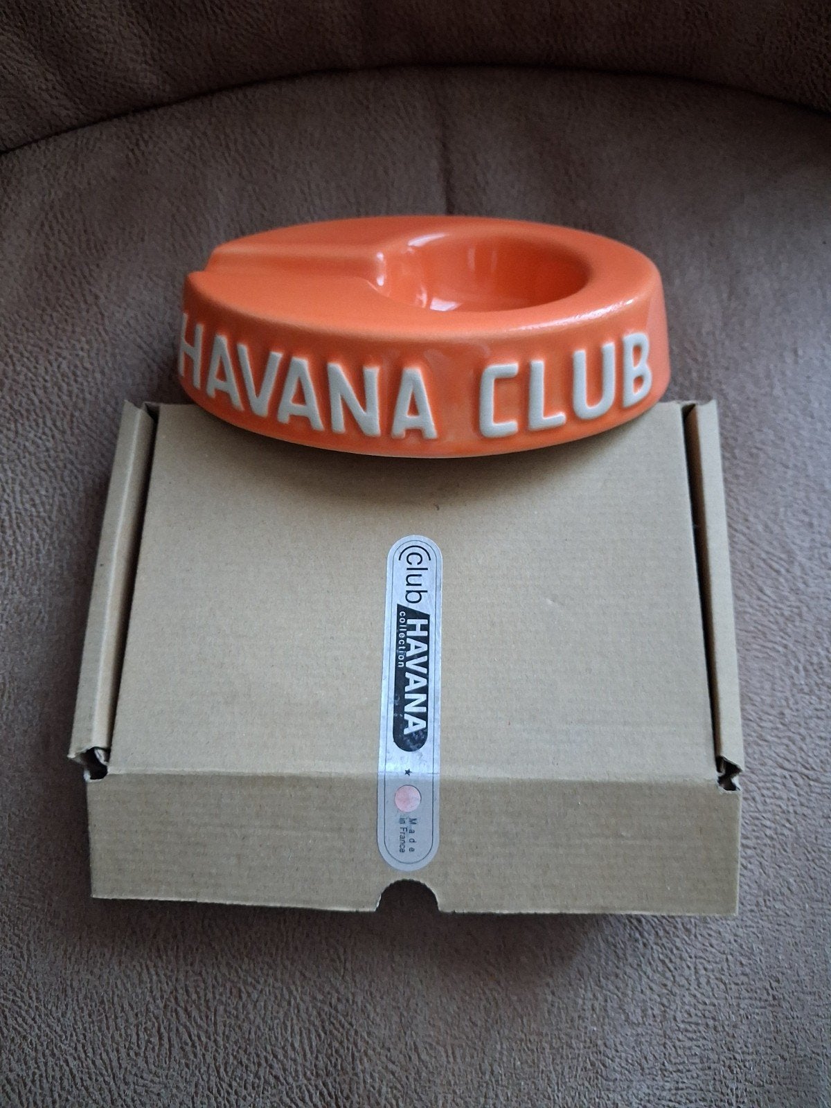 Nieuwe Havana Club Egoista asbak in originele doos, Ophalen of Verzenden, Nieuw, Asbak
