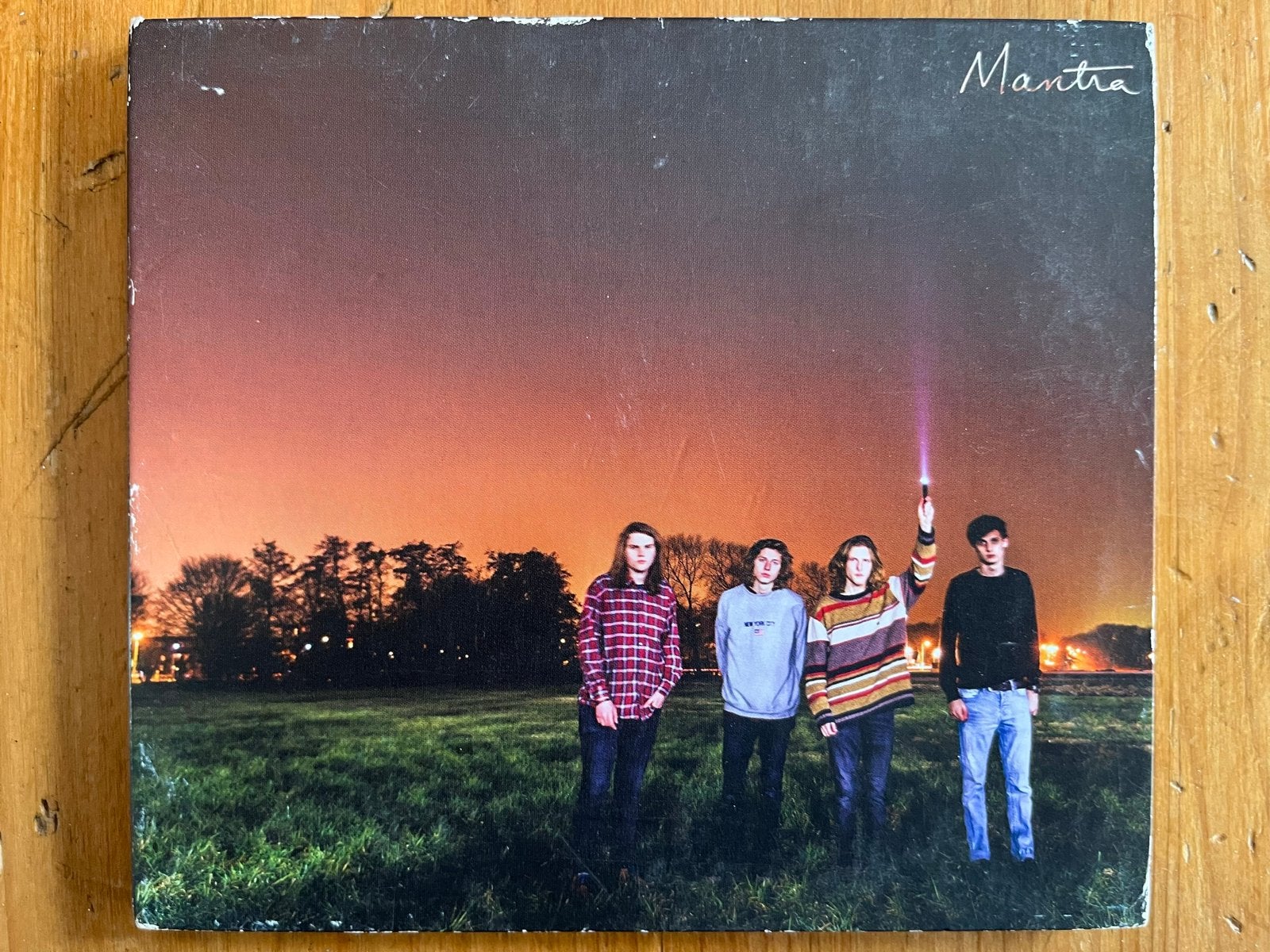 Mantra - Merdeka CD (Suburban Records), Ophalen