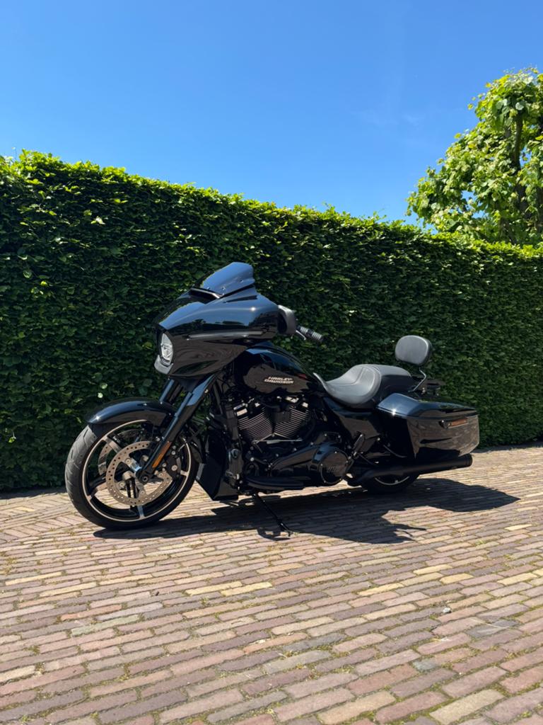 Harley-Davidson FLHX Street Glide 117. 2025. Jekill and Hyde, 2 cilinders, Motorrijbewijs A, Handvatverwarming, Meer dan 35 kW