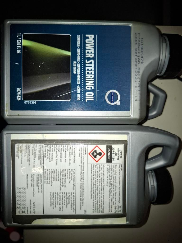 Originele Volvo stuurbekrachtigingsolie, 2x 1l, Ophalen of Verzenden, Volvo