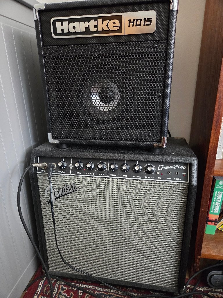 Fender Champion 40 + footswitch, Muziek en Instrumenten, Ophalen, Nieuw, Gitaar, Minder dan 50 watt