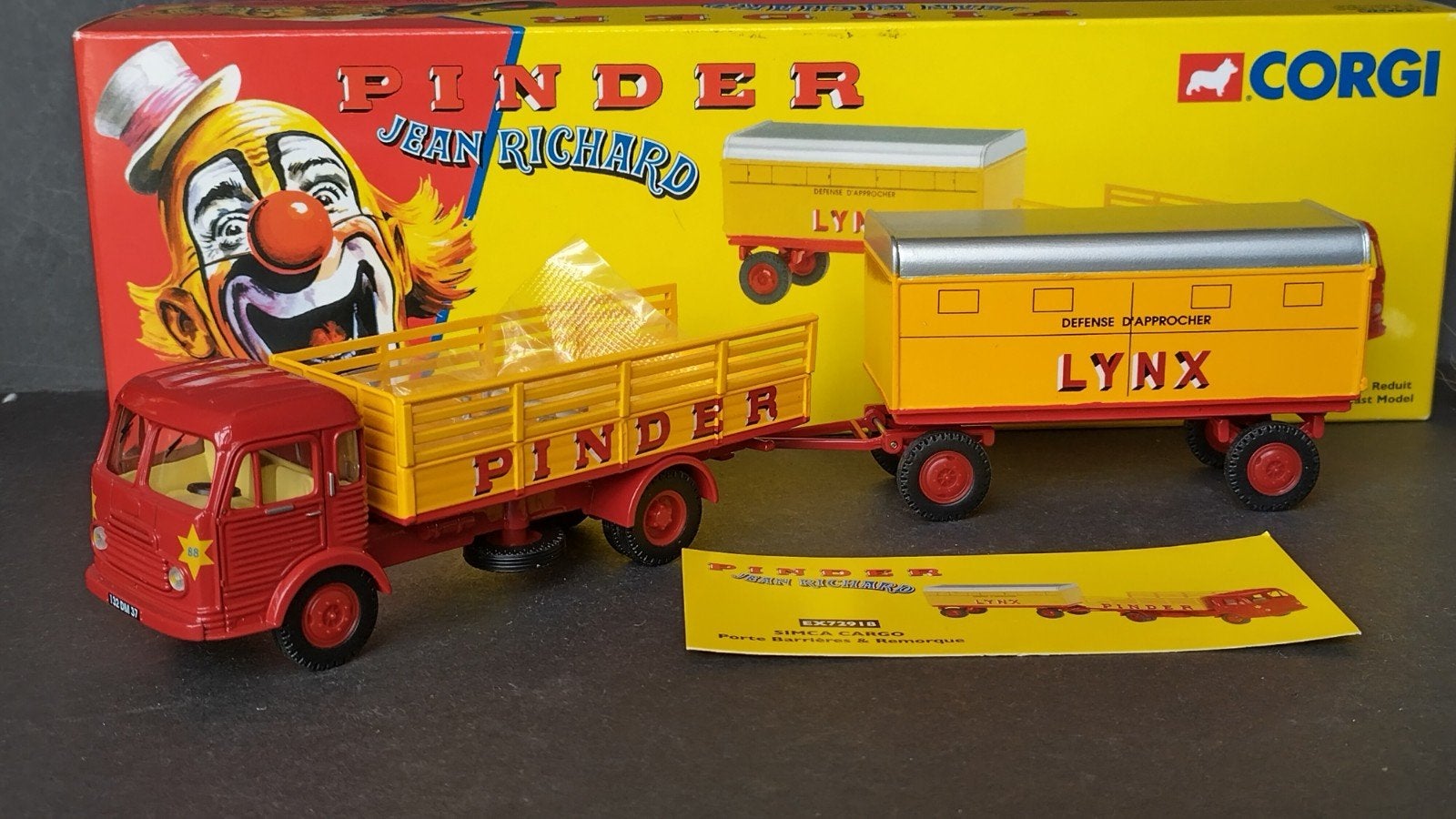 Simca Cargo  circus Pinder Jean Richard 1:50 Corgi Pol, Hobby en Vrije tijd, Corgi, ., Nieuw, Bus of Vrachtwagen