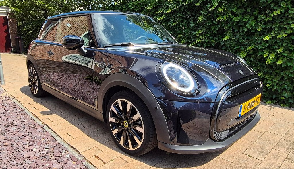 Mini Electric Yours 184pk - 14500km - Panorama, Harman, HUD, Auto's, Mini, 50 €/maand, Sound system, Elektrisch, Particulier