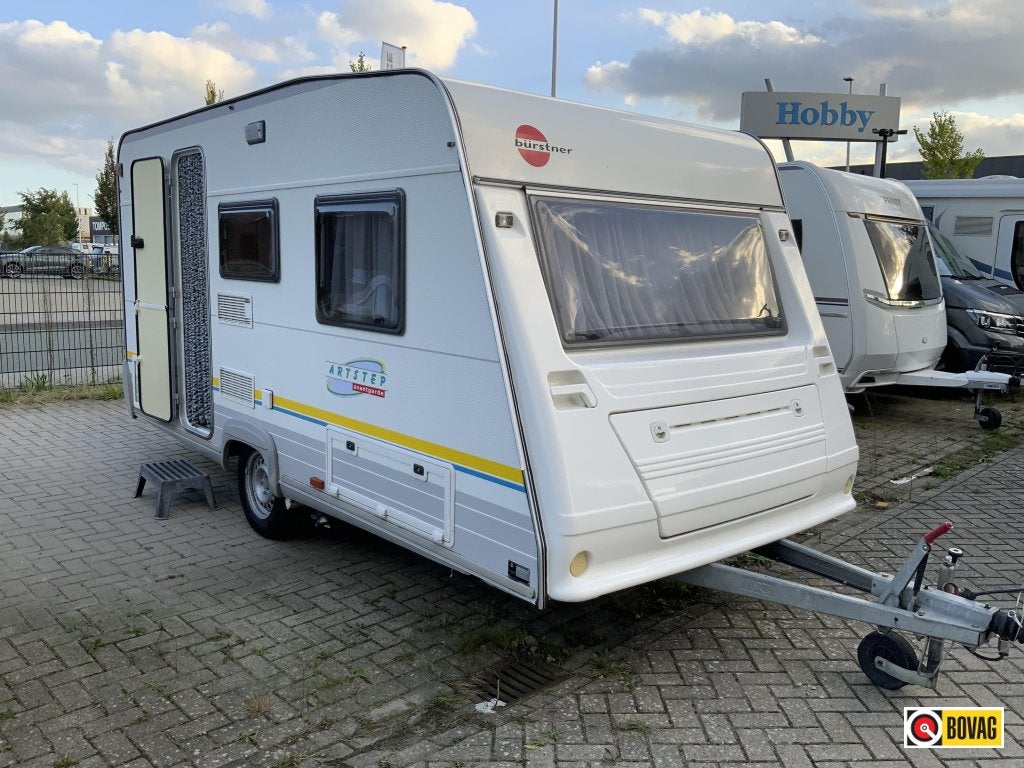 Bürstner Artstep 420 TN mover en voortent, Caravans en Kamperen, Overige typen, Bedrijf, Treinzit, 750 - 1000 kg