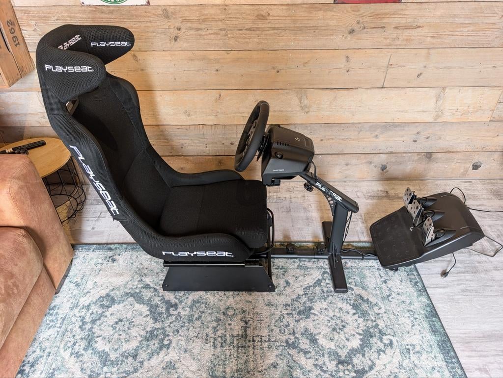 Playseat Evolution met Logitech G29 racestuur en pedalen, Spelcomputers en Games, Ophalen, Overige merken, Zo goed als nieuw