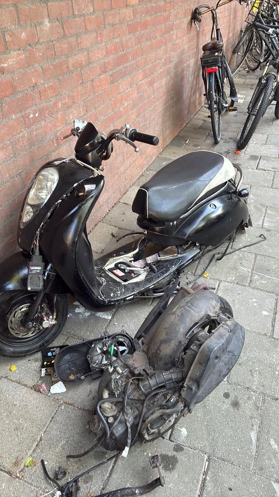 Sym mio in onderdelen, Ophalen of Verzenden, Zo goed als nieuw, Benzine, Overige modellen