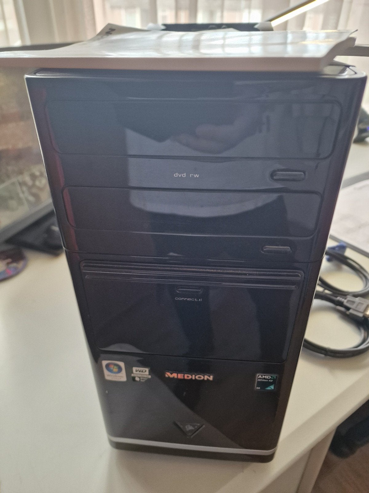 Medion Desktop Computer met Monitor en Toebehoren, Ophalen, Gebruikt, Met monitor, Medion