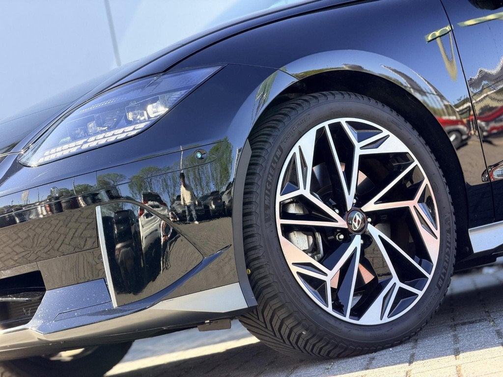 Hyundai IONIQ 6 Lounge 77.4 kWh / Open dak / 20" LM met All, Automaat, 228 pk, Achterwielaandrijving, Gebruikt