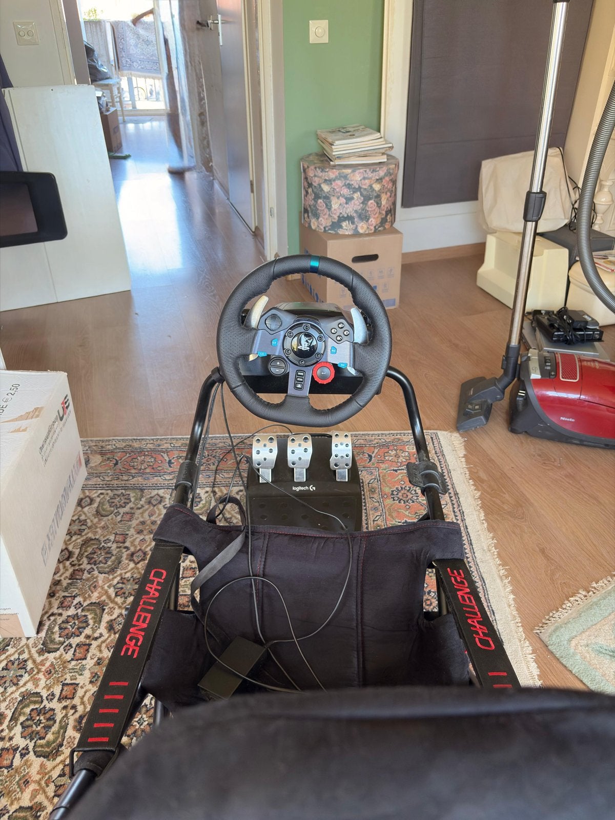 Logitech G29 racestuur met pedalen en Playseat Challenge, Spelcomputers en Games, Ophalen, Zo goed als nieuw, Stuur of Pedalen