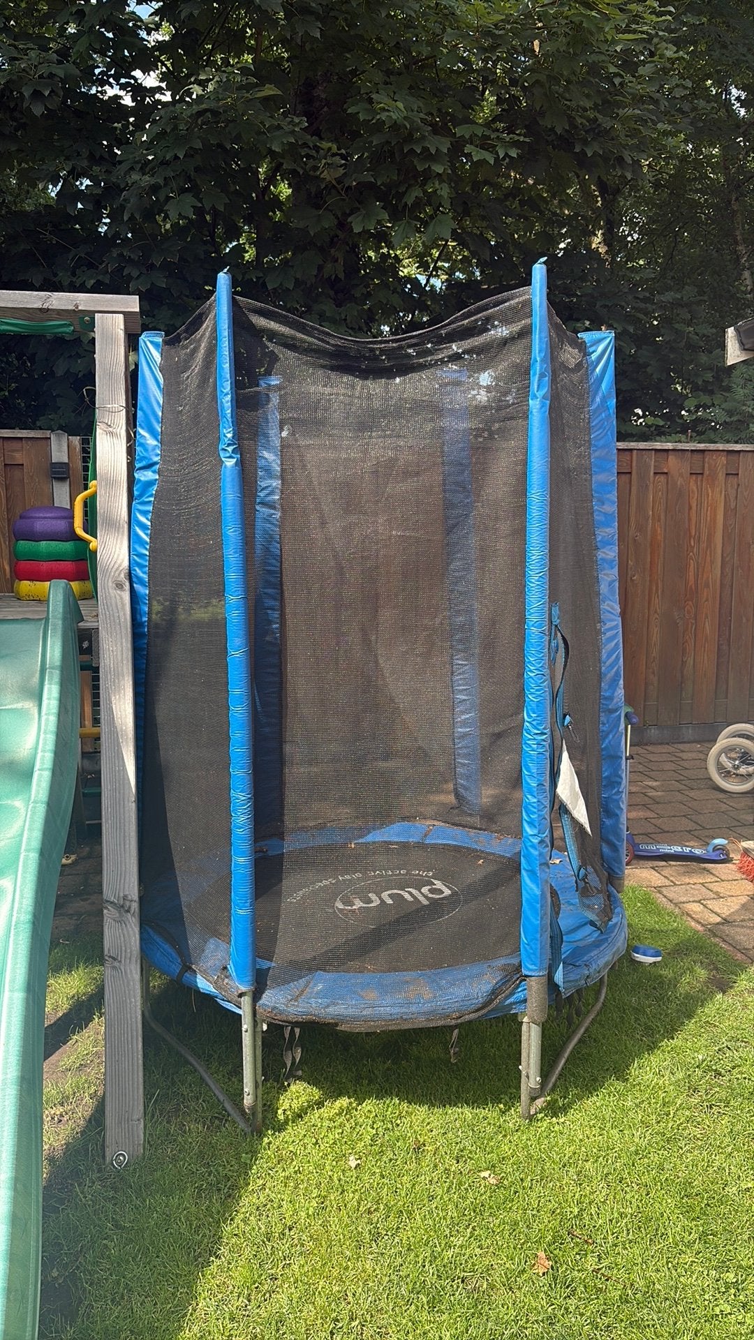 Pluk trampoline, Ophalen, Zo goed als nieuw