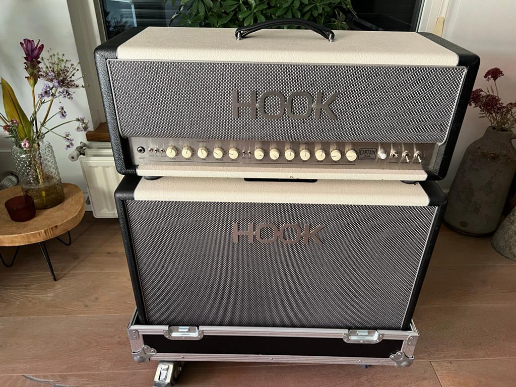 Hook Captain gitaarversterker met flightcases, Muziek en Instrumenten, Ophalen, Zo goed als nieuw, Gitaar, 100 watt of meer