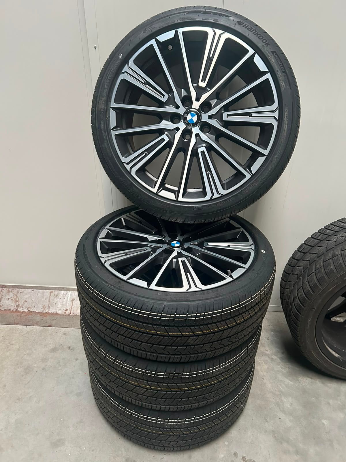 BMW X 1 20 inch set met Minerva All Seasons Nieuw !!!!!, Auto-onderdelen, Ophalen, 245 mm, Banden en Velgen, Nieuw