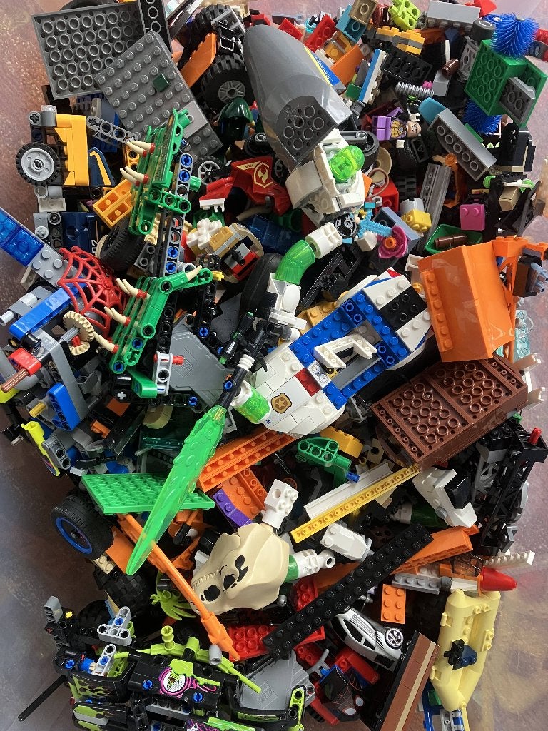 Grote doos met diverse Lego + minifigures (8kg), Verzenden, Lego, Zo goed als nieuw, Losse stenen