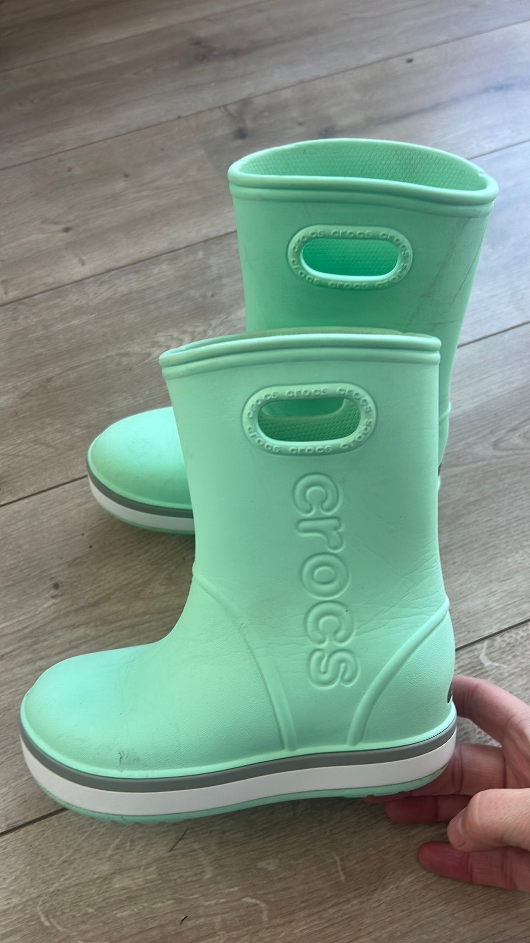 Crocs Rain regenlaarzen laarsjes groen maat 30 / 12, Ophalen of Verzenden, Zo goed als nieuw, Jongen of Meisje, Laarzen